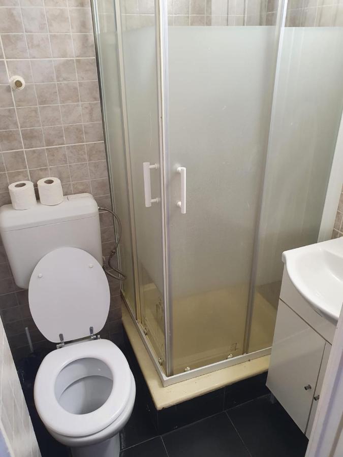 Apartamento Central Best Cozy In Bucarest Exterior foto