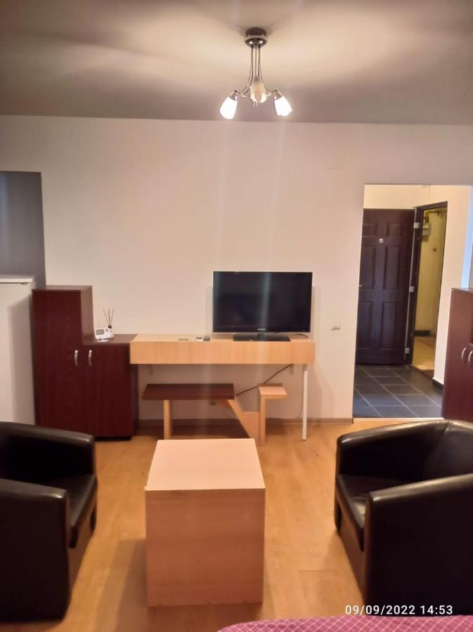 Apartamento Central Best Cozy In Bucarest Exterior foto